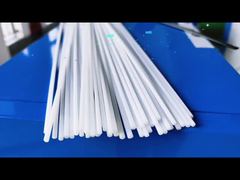 POM massieve staaf, stok, staaf, enkele schroef extrusiemachine voor het maken van babywandelwagenkapstangen