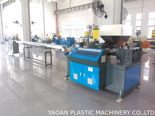 Af-55MM 3 PE van Kleurenpp pvc de Machine van de Rotanuitdrijving, Plastic Rotan die Machine maken